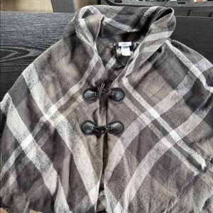 Mixit Checkered Hooded Poncho with Toggle Closures